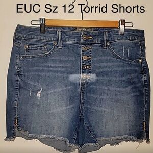 Torrid size 12 5" shorts